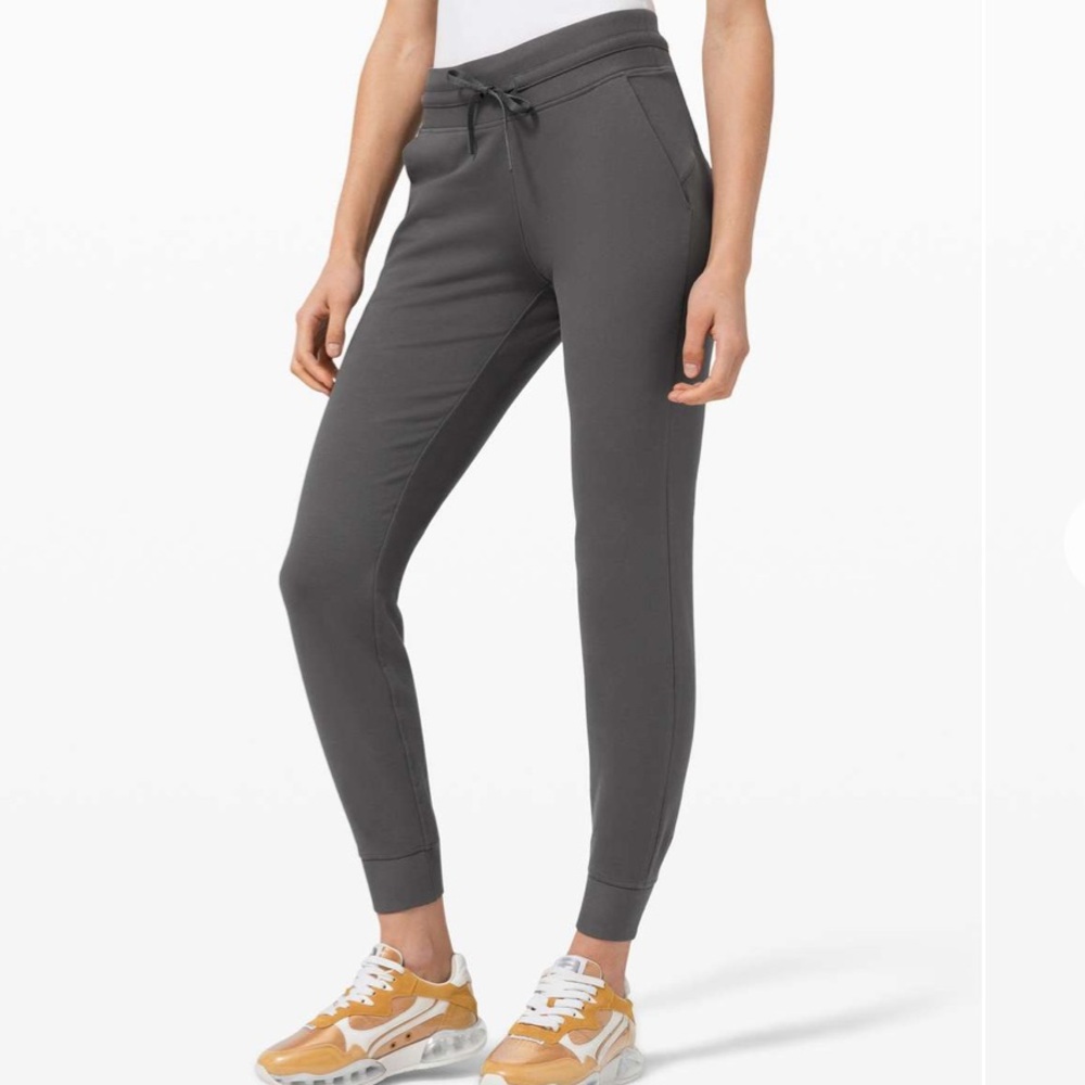 Lululemon Ready to Fleece High Rise Jogger Graphite Grey LW5CZ9S size 8